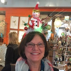 Meet your Posher, Debra