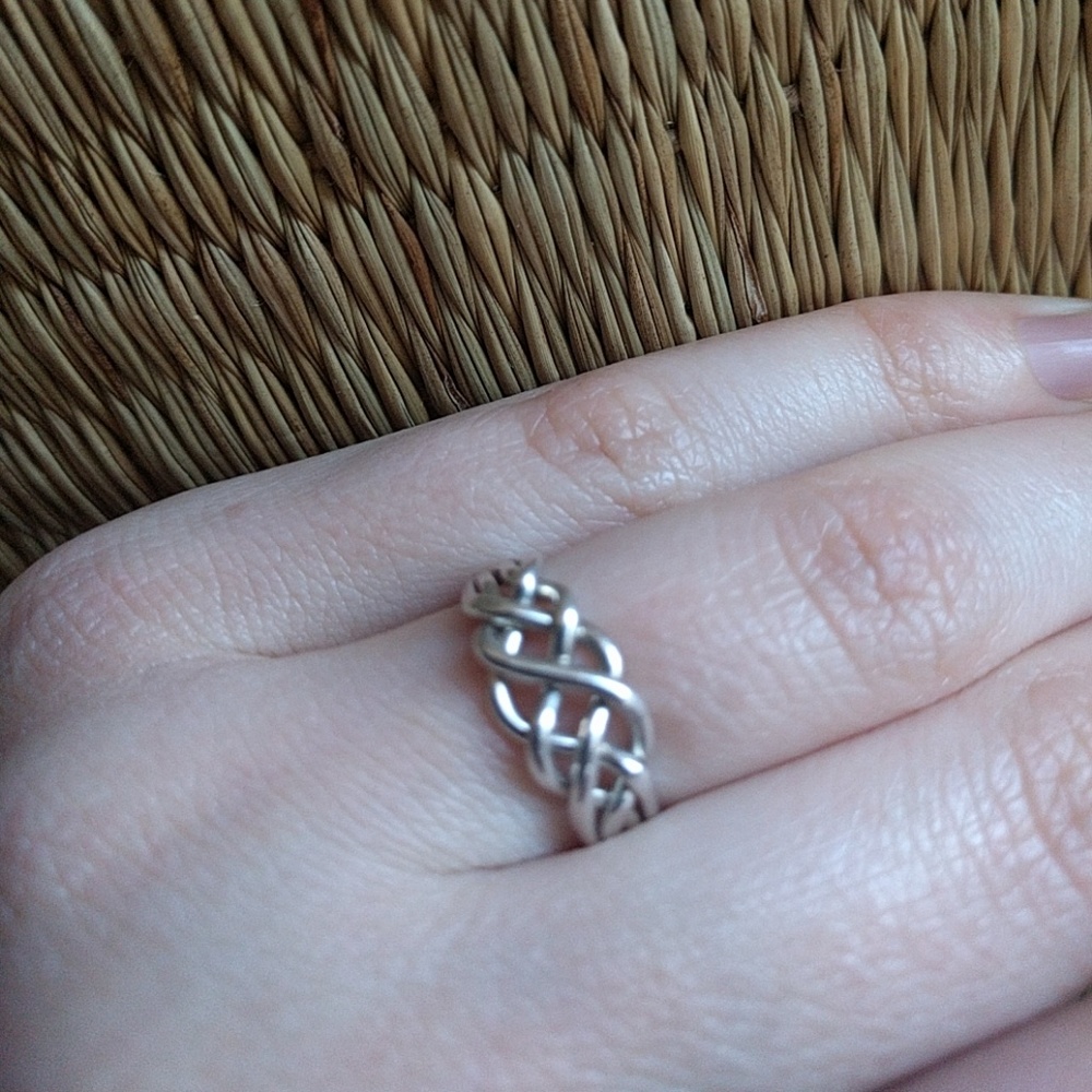Size 5 handmade puzzle ring