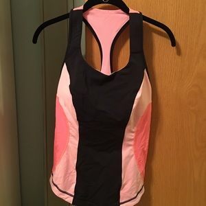 Lululemon racer back sports bra top 8 coral
