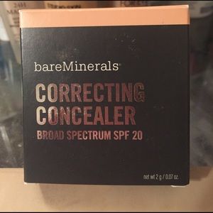 Bareminerals correcting concealer ✨✨👁. NIB