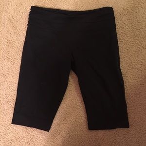 Lululemon black bike shorts size 4