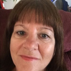 Meet your Posher, Deborah