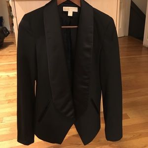NWOT tuxedo style women's blazer
