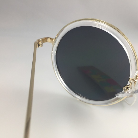 Chic Round Sunglasses. - Picture 5 of 7