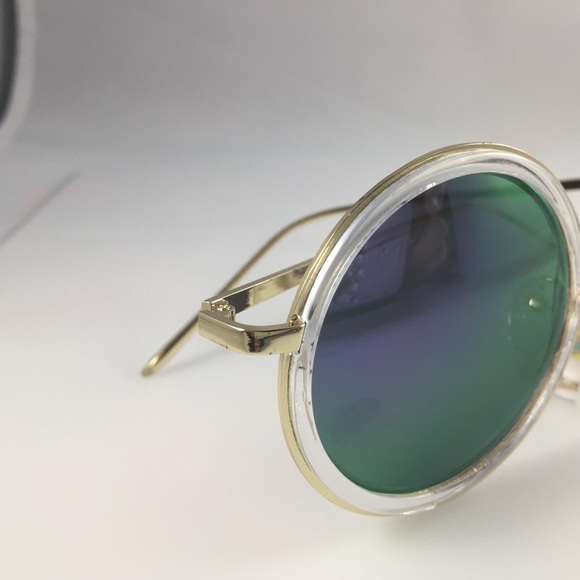 Chic Round Sunglasses. - Picture 6 of 7