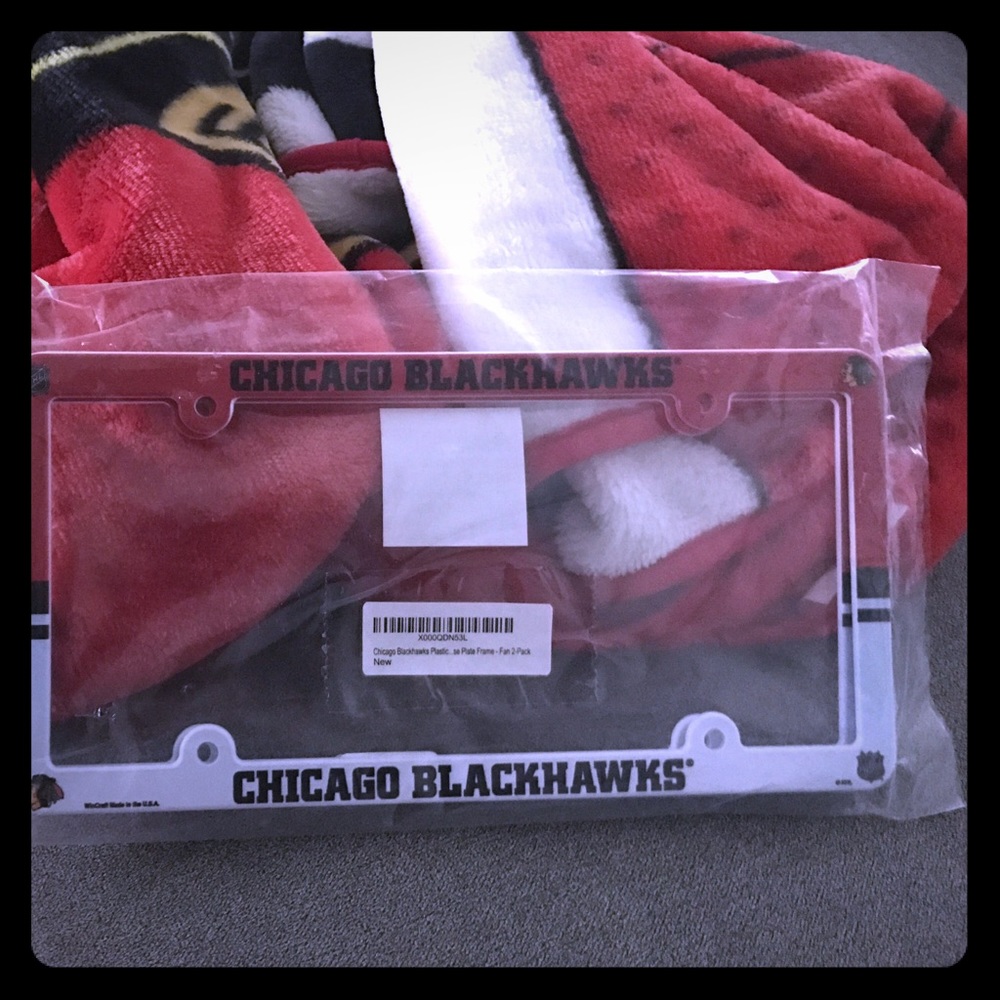 Brand New Chicago Blackhawks License Plate Frame