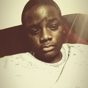 Meet your Posher, Laron