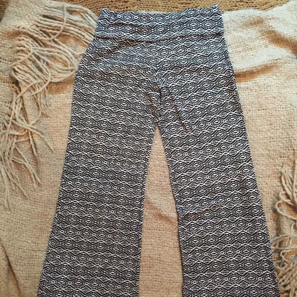 Tribal Flare Yoga Pants