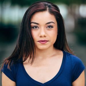 Meet your Posher, Cynthia