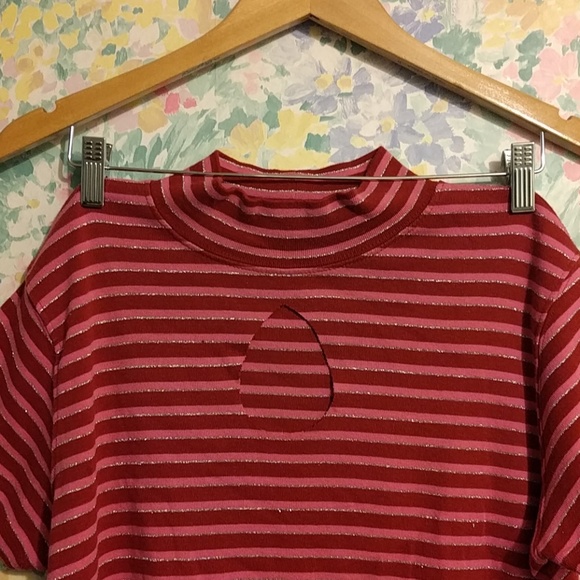 Retro Mock Turtleneck - Picture 3 of 3