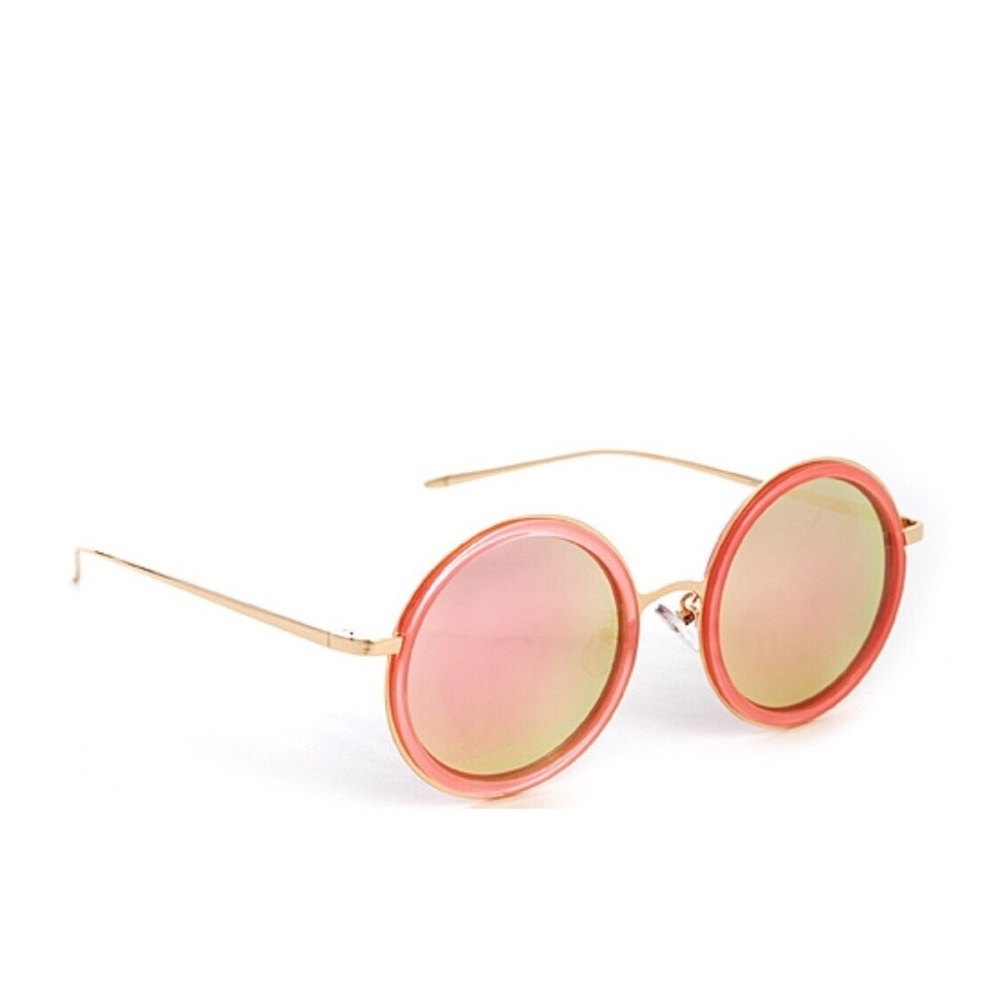 Chic Round Sunglasses.