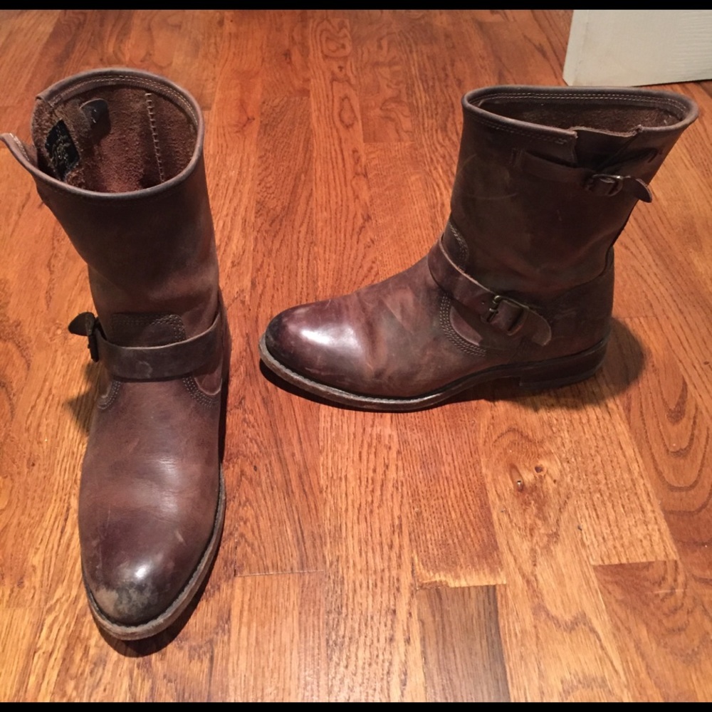Frye 150th anniversary edition dark brown boot