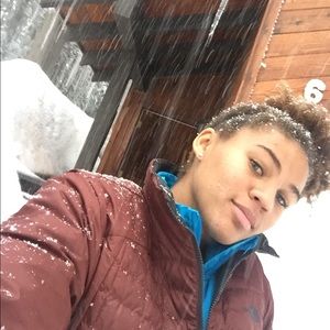 Meet your Posher, Shilah