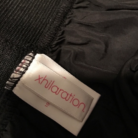 Lace Mini Skirt - Picture 2 of 2