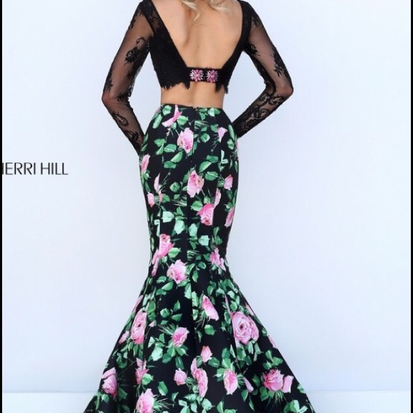 Sherri Hill Prom Dress Size 0 - Picture 3 of 3