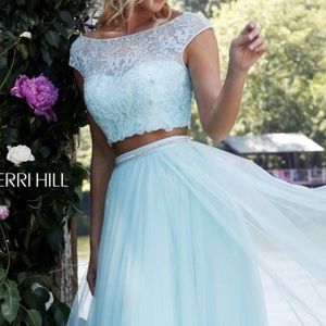 Sherri Hill size 00