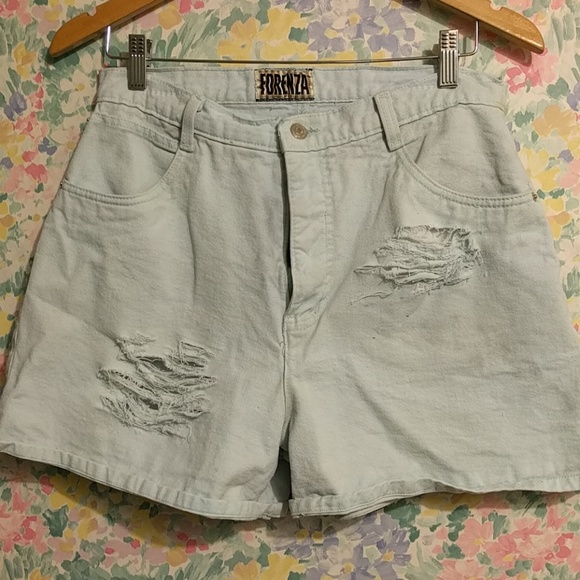 Vintage High Waisted Distressed Shorts - Picture 2 of 5