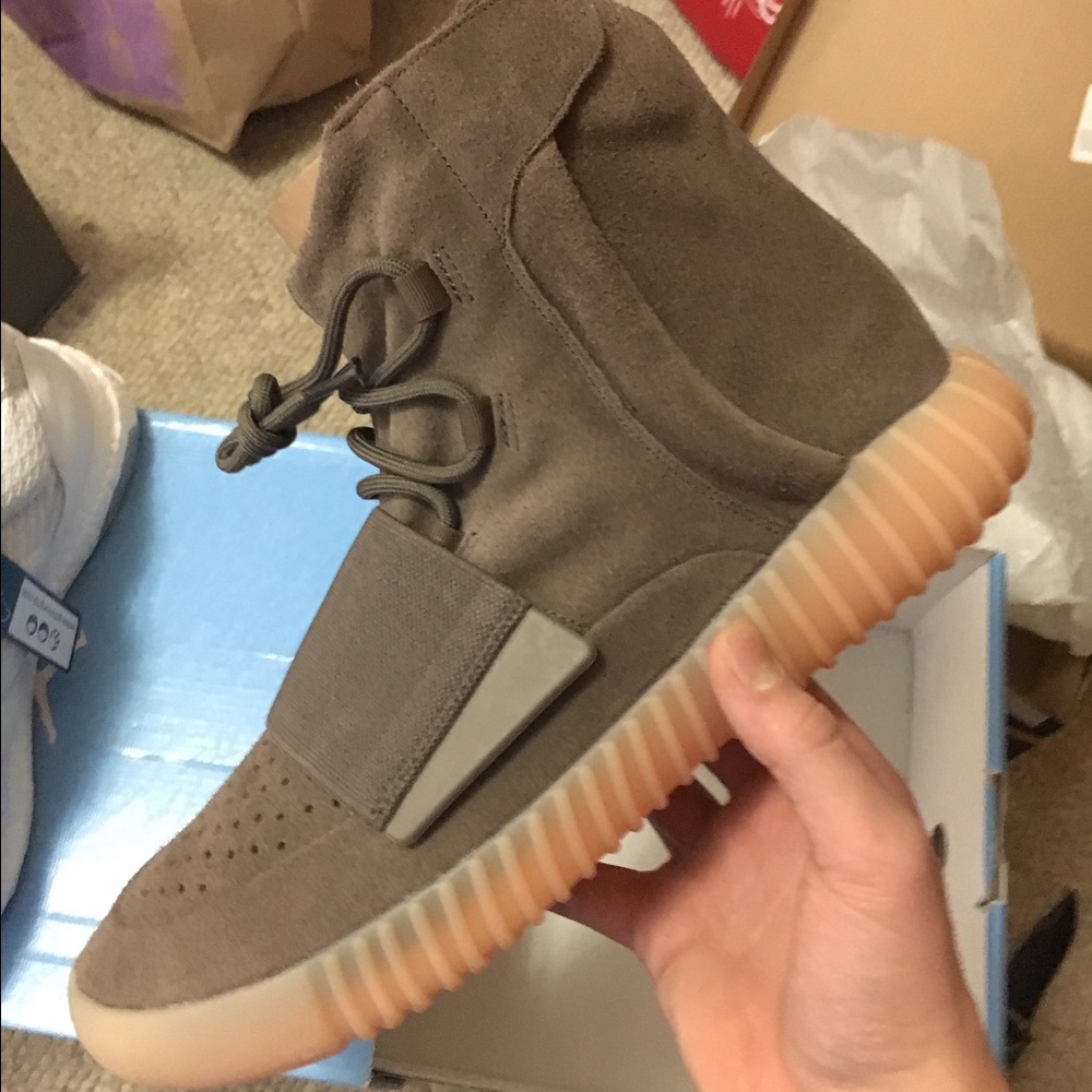 Yeezy 750 chocolate 100% legit