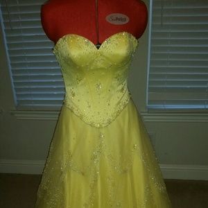 JOLI Prom dress