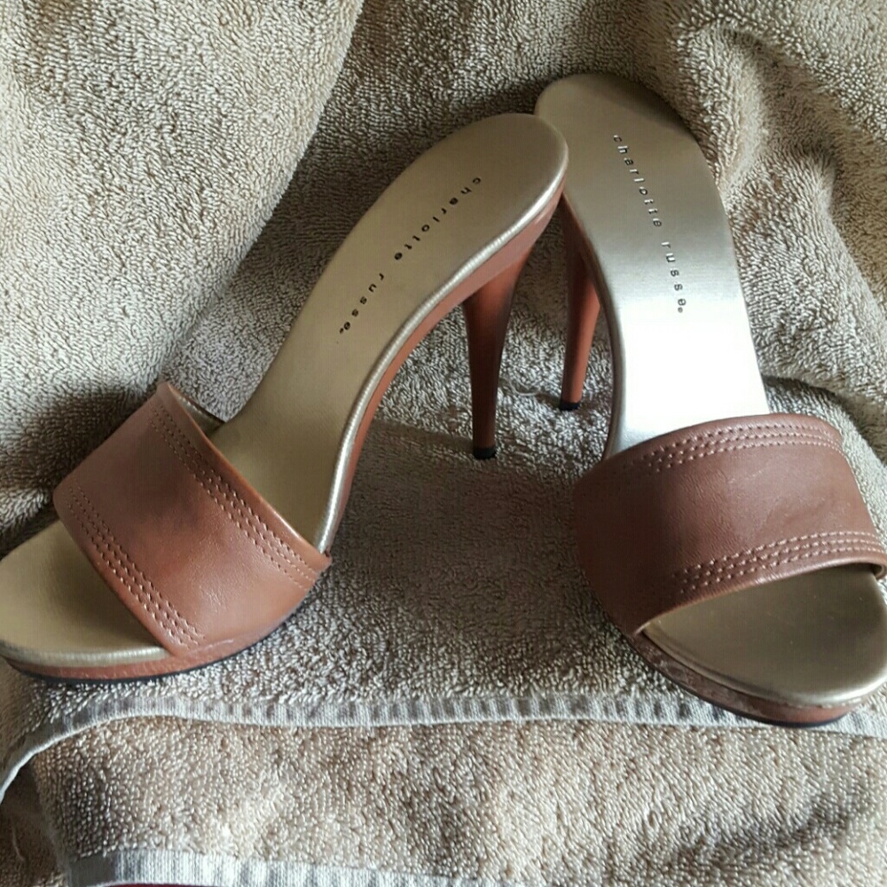 !!!!!!!NEWWWW CHARLOTTE RUSSE HEELS!!!!!!!!