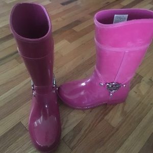 Michael kors pink rain boots