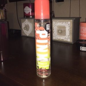 Pink fragrance mist Coconut and Aquatic blooms.