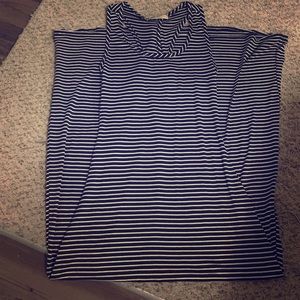 Black&White Striped Maxi 🖤