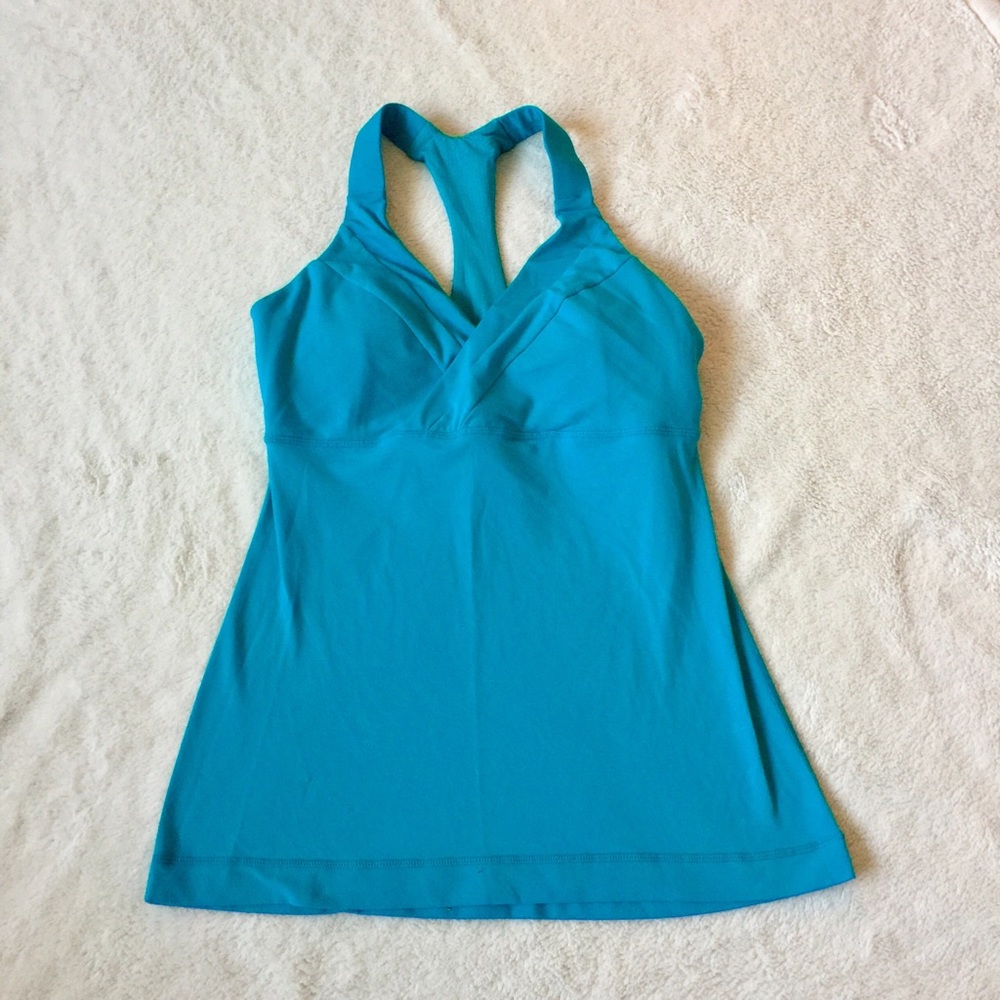 ❌SOLD❌Lululemon Turquoise yoga top!