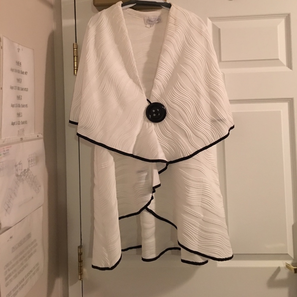 Cape jacket