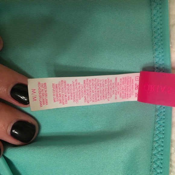 Victoria Secrete string bikini - Picture 2 of 3