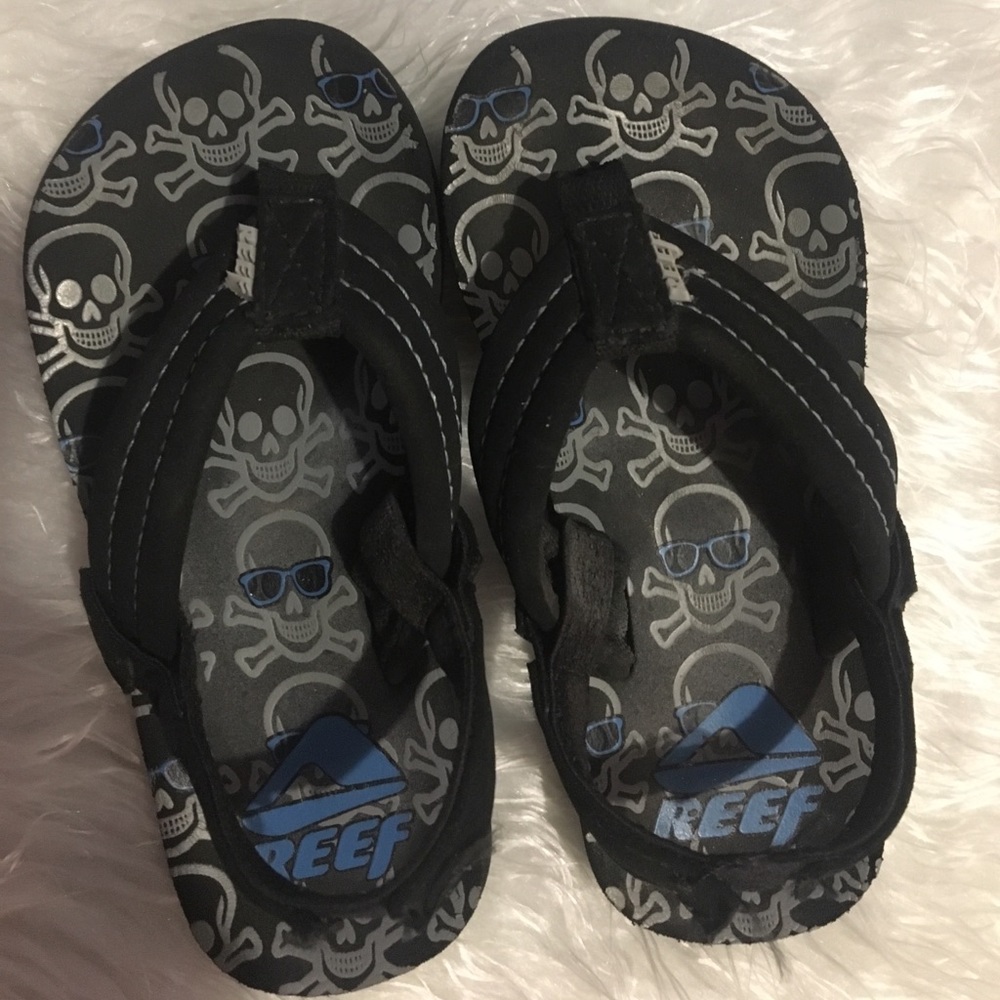 Reef Flip-Flops - Picture 2 of 3