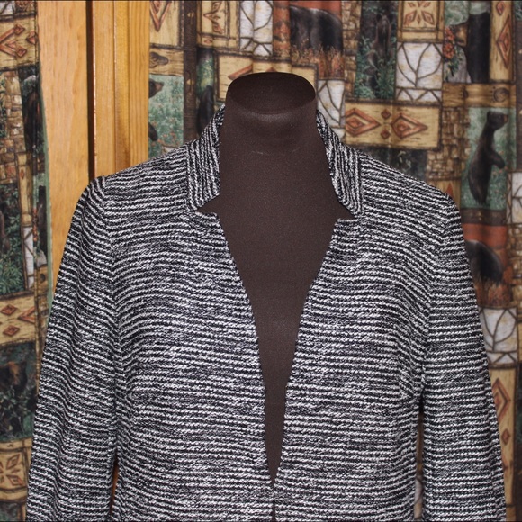 ✨ Talbots ✨ - Picture 3 of 4