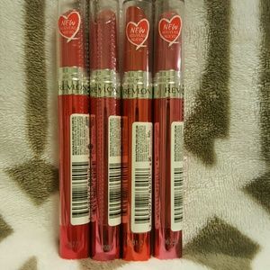 Final Sale Bundle of 4 New Revlon Ultra HD Gel