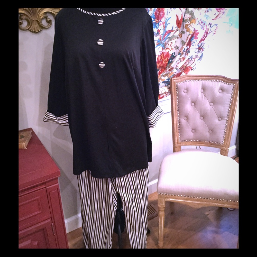 Fun Black & White Stripe Outfit