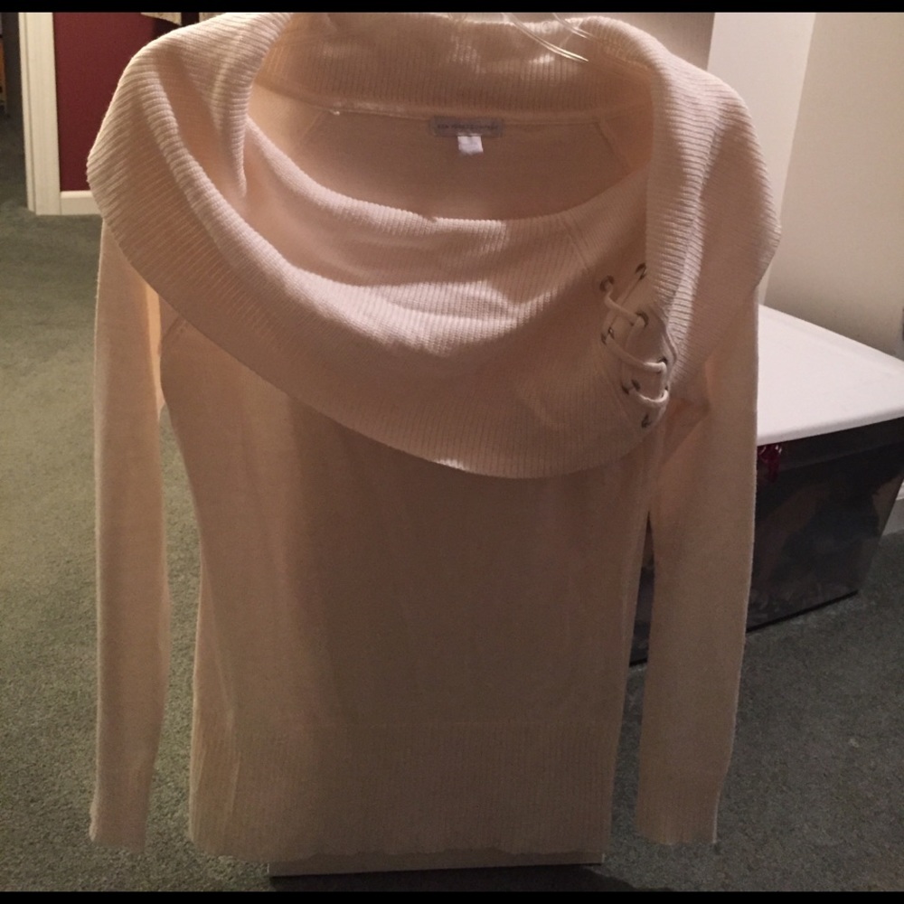 NY&Co sweater