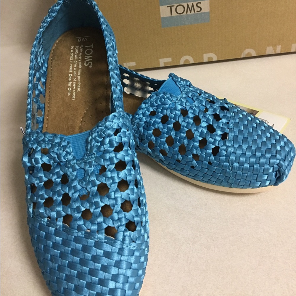 Blue Toms size 8