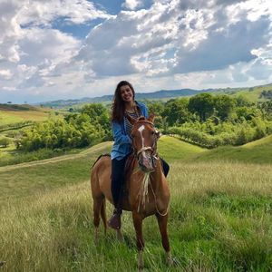 Meet your Posher, Isabella