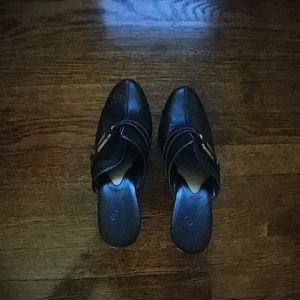 Black Colehaan Heels