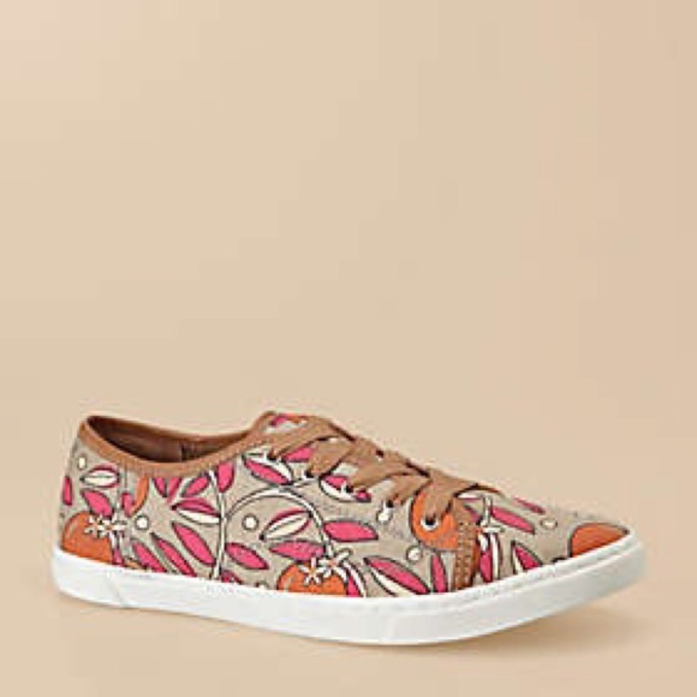 NWOT *Fossil* floral tennis shoes SZ 8.5