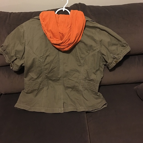 Jacket - Picture 4 of 4