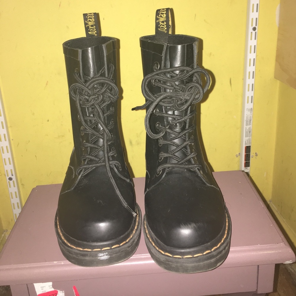 Dr marten rain boots
