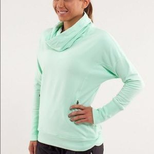 Lululemon rest day hoodie