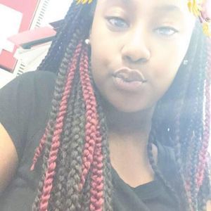 Meet your Posher, Brianna