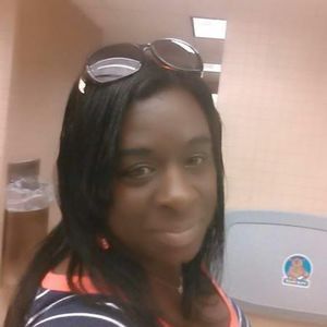 Meet your Posher, Alicia