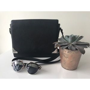 F21 / Faux Leather Flap-Top Purse