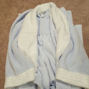 WARM fuzzy robe