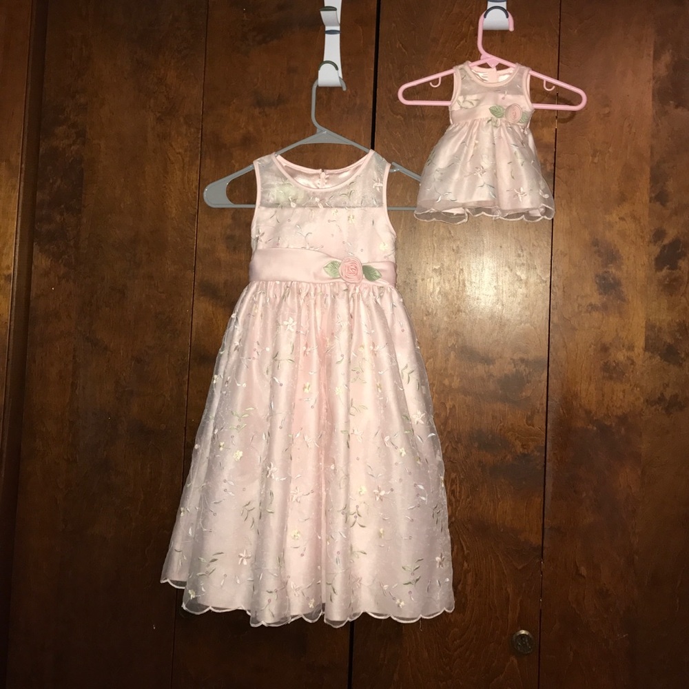 CInderella pink dress w/matching doll dress size 5