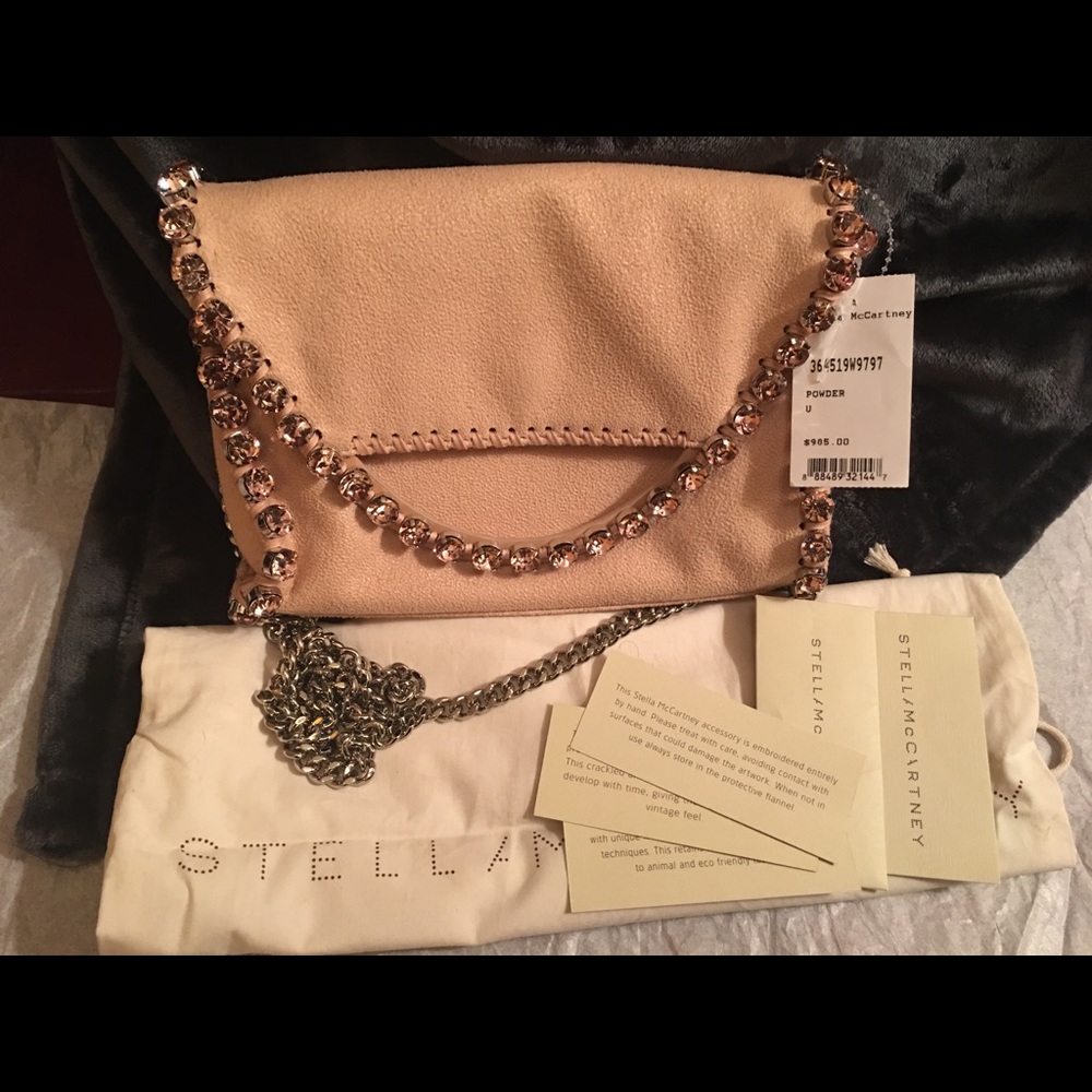 Mini Falabella in Powder - Picture 2 of 6