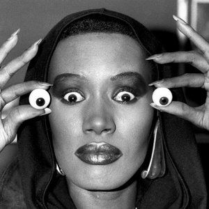 Meet your Posher, Desirae