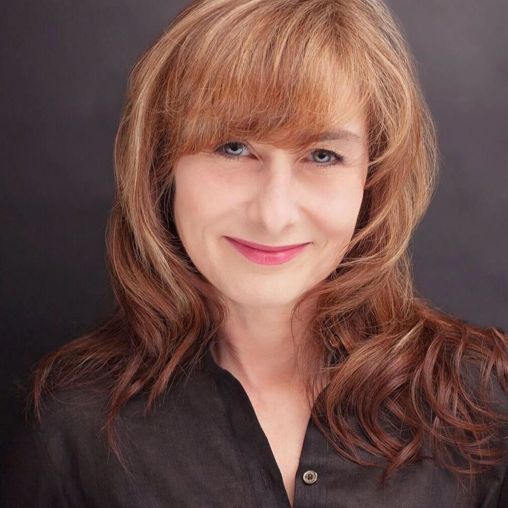 Meet your Posher, Cecilia